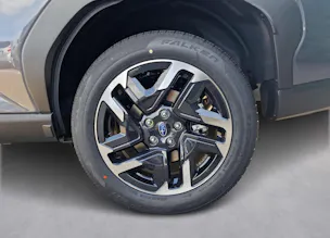 Subaru Forester Station 2.0i e-Boxer Swiss Plus