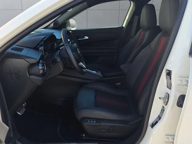 ALFA ROMEO Junior 1.2 Ibrida Speciale