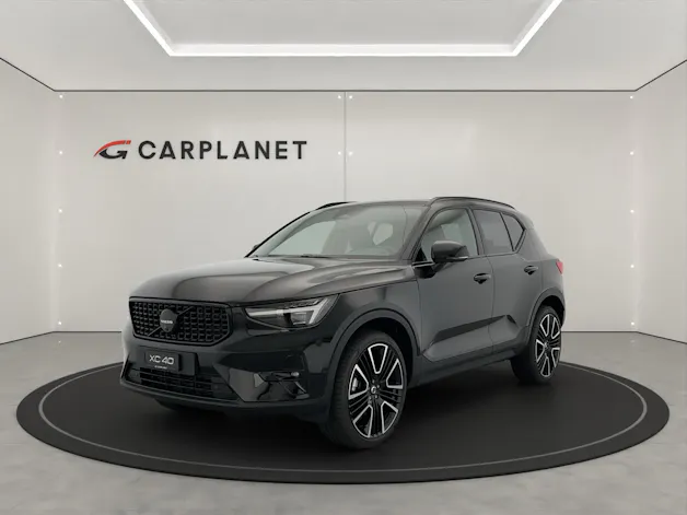 VOLVO XC40 2.0 B4 MH Black Edition