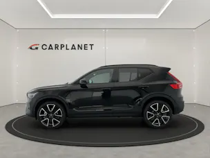 VOLVO XC40 2.0 B4 MH Black Edition