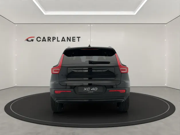 VOLVO XC40 2.0 B4 MH Black Edition