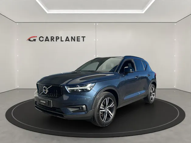 VOLVO XC40 2.0 B4 MH R-Design AWD