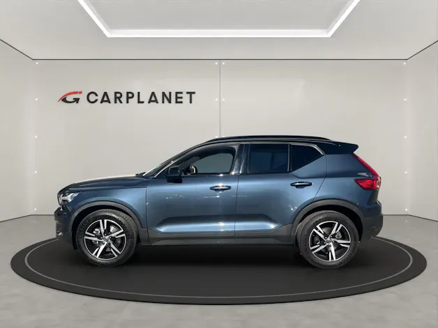 VOLVO XC40 2.0 B4 MH R-Design AWD
