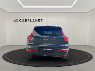 VOLVO XC40 2.0 B4 MH R-Design AWD
