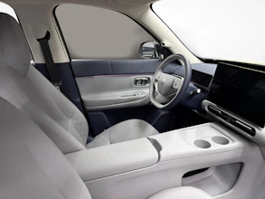 https://vehicle.imgix.net/4484355/7f9ad67a-49de-4a51-b03d-30b1748b69d3.jpg