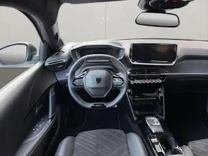 PEUGEOT 208 1.2 Hybrid 145 GT Exclusive