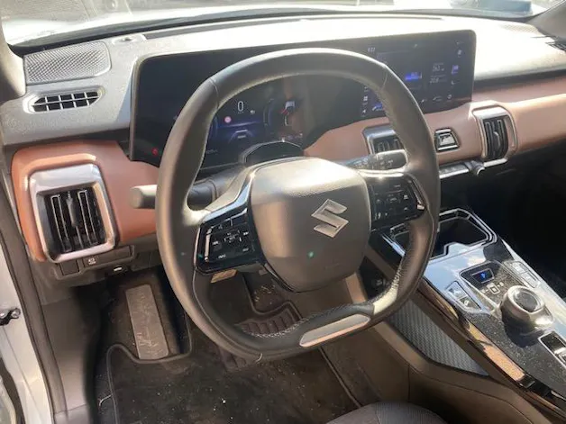 Suzuki e Vitara Compact Top 4x4