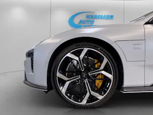 Polestar 5 Performance Launch Edition