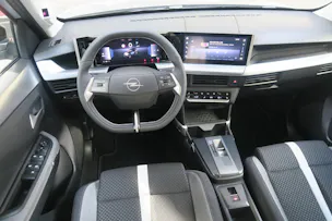 OPEL Frontera 1.2 T HEV 145 GS