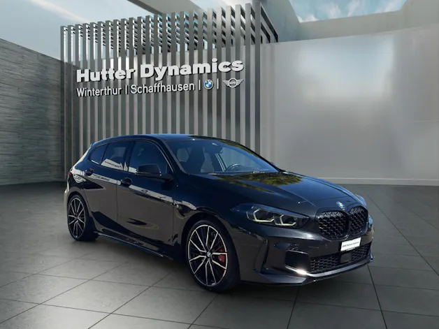 BMW 1er Reihe M135i xDrive M PERFORMANCE PAKET