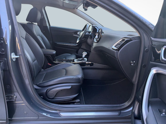 Fahrzeugbild KIA CEED