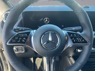 MERCEDES-BENZ GLA-Klasse H247 GLA 250 e EQ Star Progressive