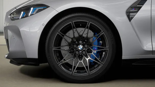 BMW M3 Competition xDrive inkl. Alcantara Lenkrad
