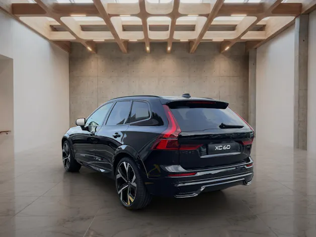 VOLVO XC60 2.0 B5 MH Black Edition AWD