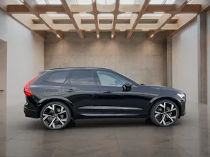 VOLVO XC60 2.0 B5 MH Black Edition AWD