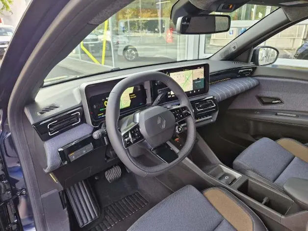 RENAULT R5 E-Tech Comfort Range techno