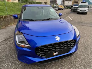 Suzuki Swift 1.2 Sakura Top Hybrid