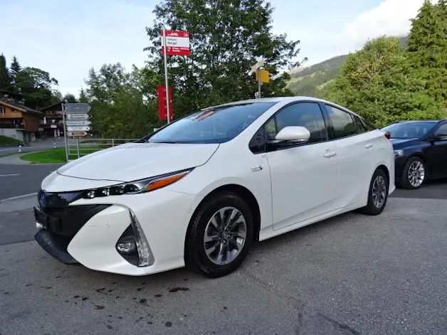 Toyota Prius 1.8 VVTi HSD Plug-In Premium