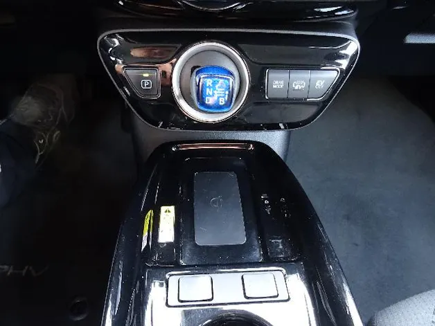 Toyota Prius 1.8 VVTi HSD Plug-In Premium
