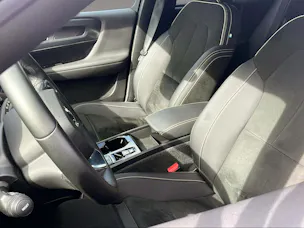 VOLVO XC40 1.5 T5 PiH Plus Dark