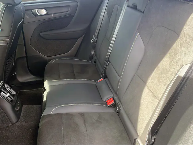 VOLVO XC40 1.5 T5 PiH Plus Dark
