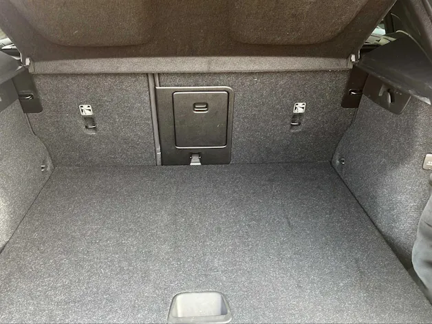 VOLVO XC40 1.5 T5 PiH Plus Dark
