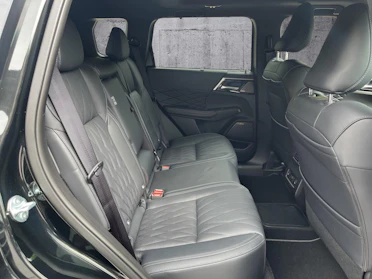 MITSUBISHI OUTLANDER 14