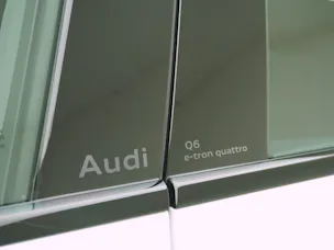 AUDI Q6 e-tron quattro