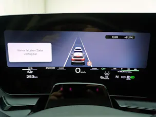 AUDI Q6 e-tron quattro