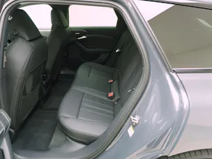 AUDI A6 e-tron Avant S line quattro