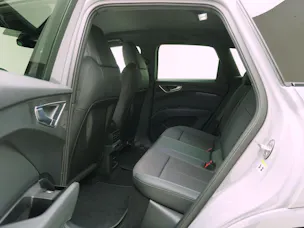 AUDI Q4 e-tron 55 quattro
