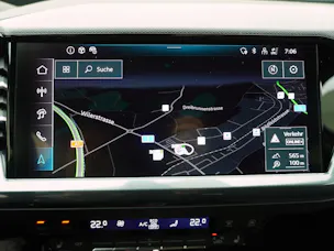 AUDI Q4 e-tron 55 quattro