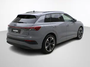 AUDI Q4 e-tron 55 quattro