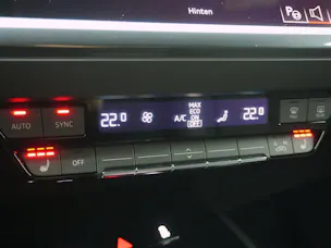 AUDI Q4 e-tron 55 quattro