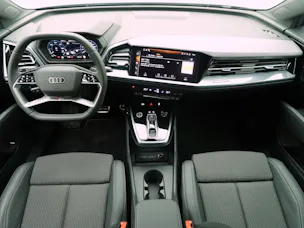 AUDI Q4 e-tron 55 quattro