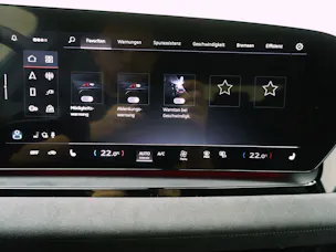 AUDI SQ6 e-tron quattro