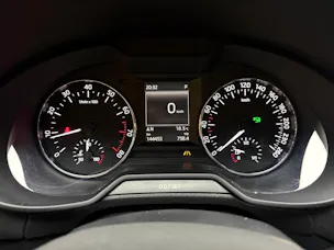 SKODA Octavia Combi 1.8 TSI Ambition DSG