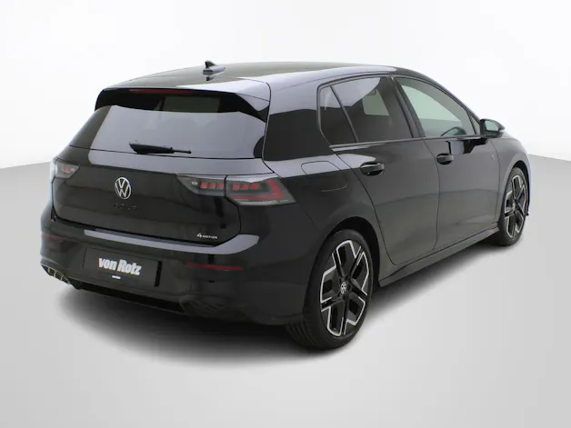 VW Golf 8.5 2.0 TSI DSG R-Line Black Style 4Motion