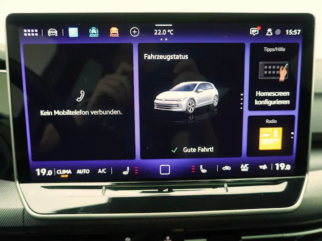 VW Golf 8.5 2.0 TSI DSG R-Line Black Style 4Motion