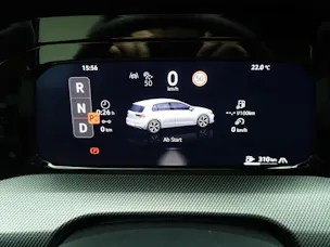 VW Golf 8.5 2.0 TSI DSG R-Line Black Style 4Motion