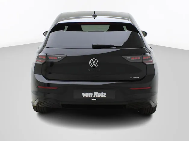 VW Golf 8.5 2.0 TSI DSG R-Line Black Style 4Motion