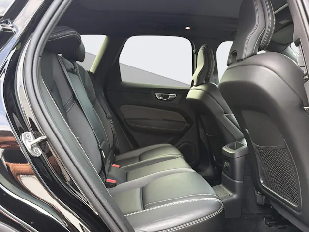 VOLVO XC60 2.0 T8 TE Xcentric Black Edition eAWD