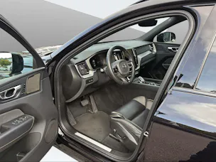 VOLVO XC60 2.0 T8 TE Xcentric Black Edition eAWD