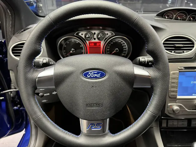 FORD Focus 2.5i Turbo RS