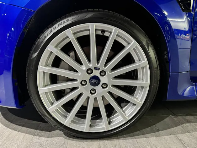 FORD Focus 2.5i Turbo RS