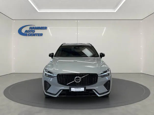 VOLVO XC60 2.0 B4 MH Plus Dark AWD