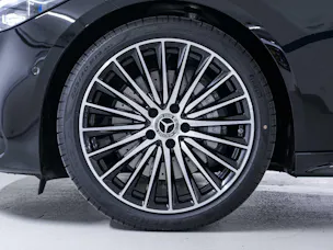 MERCEDES-BENZ C 220 d 4MATIC Swiss Star