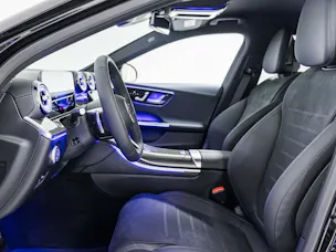 MERCEDES-BENZ C 220 d 4MATIC Swiss Star