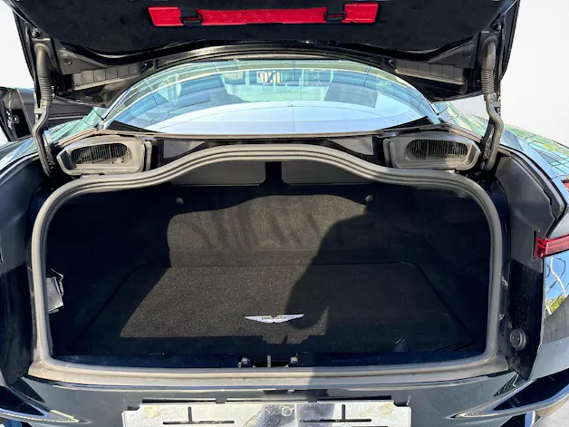 ASTON MARTIN DB11 Coupé 5.2 V12 Bi-Turbo