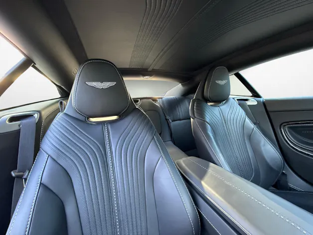 ASTON MARTIN DB11 Coupé 5.2 V12 Bi-Turbo